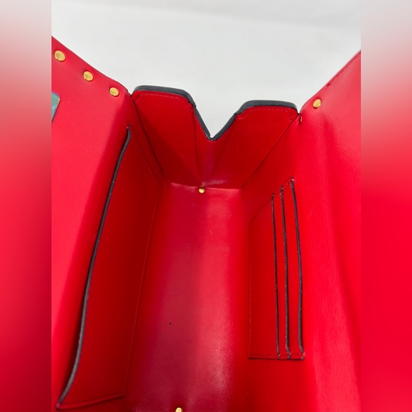 Valentino Garavani Lim. Edi. Alcove box bag in feat gld rockstuds & cross strap - Picture 6 of 14